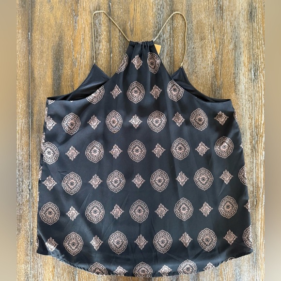 Collective Concepts Women’s Black & Tan Patterned Top with Bronze Straps Size M - Picture 2 of 8